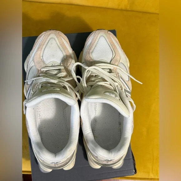 New Balance Women's 9060 W10.5 - Picture 8 of 8